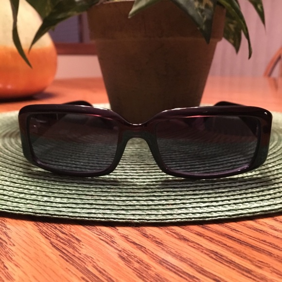 Joan Collins Accessories Joan Collins Sunglasses Poshmark
